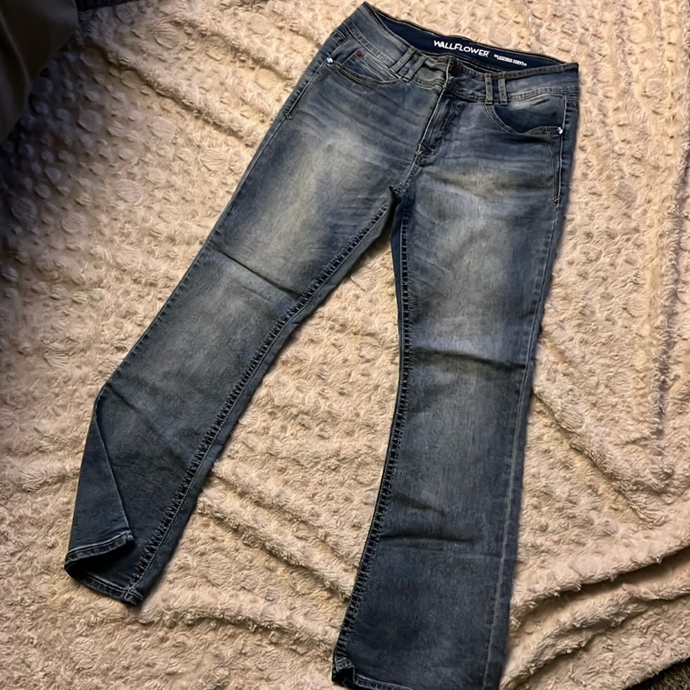 Wallflower the luscious corny fit. Size 13